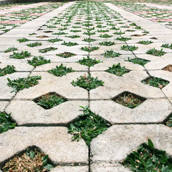 Grass Block Conbloc: Solusi Paving Rumput Hidrodinamis
