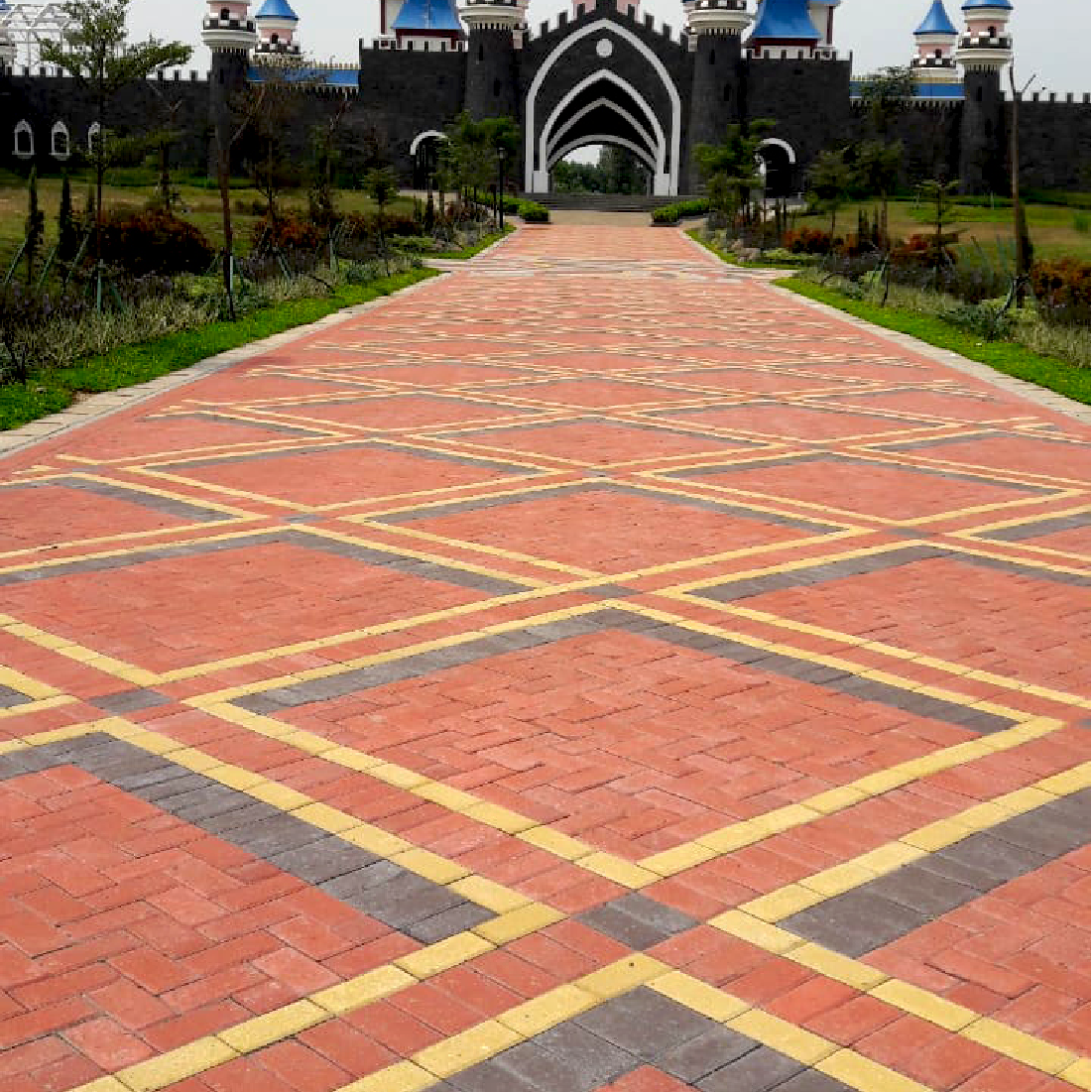 Paving Block Persegi Conbloc: Solusi Andal untuk Setiap Kebutuhan Permukaan