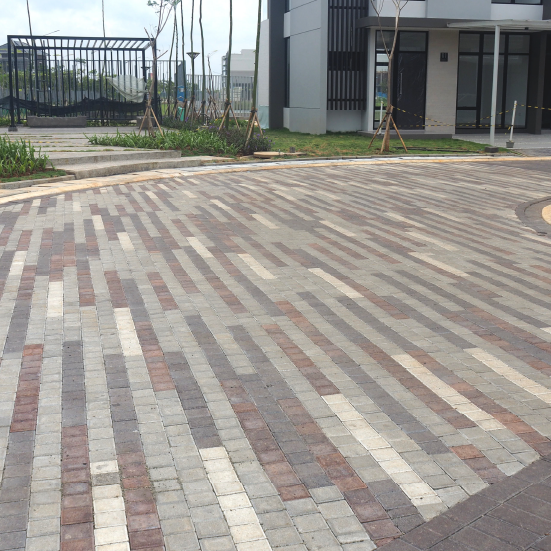 Veta Paving Block Conbloc: Solusi Kompak, Fleksibel, dan Kuat