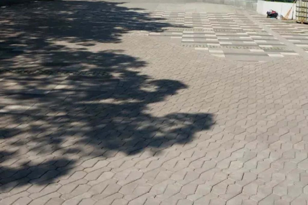 footprint paving block dari Conbloc yang ramah lingkungan